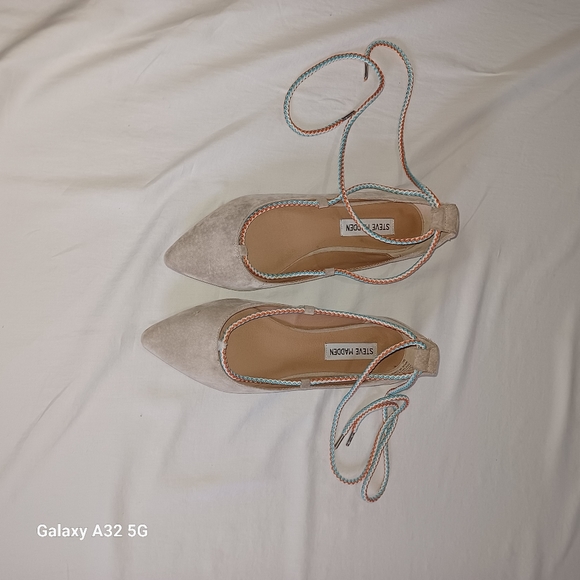 STEVE MADDEN EMILIE TAN SUEDE LEATHER POINTED TOE LACE UP FLATS SIZE 7.5 - Picture 7 of 7